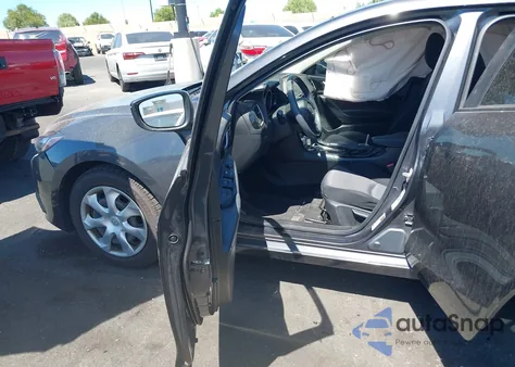 2016 Mazda Mazda3 I Sport из США, поврежденный, VIN 3MZBM1T75GM317322